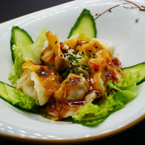 Jiaozi au filet mignon et légumes